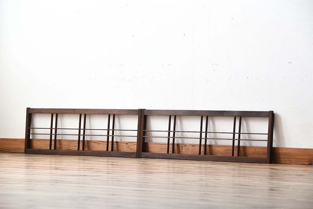 古民具・骨董　古い木のアンティーク格子戸2枚セット(1)