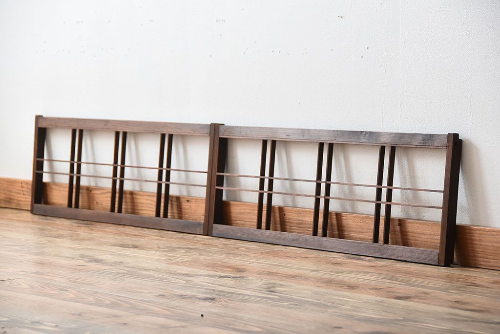 古民具・骨董　古い木のアンティーク格子戸2枚セット(1)