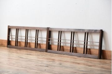 古民具・骨董　古い木のアンティーク格子戸2枚セット(1)