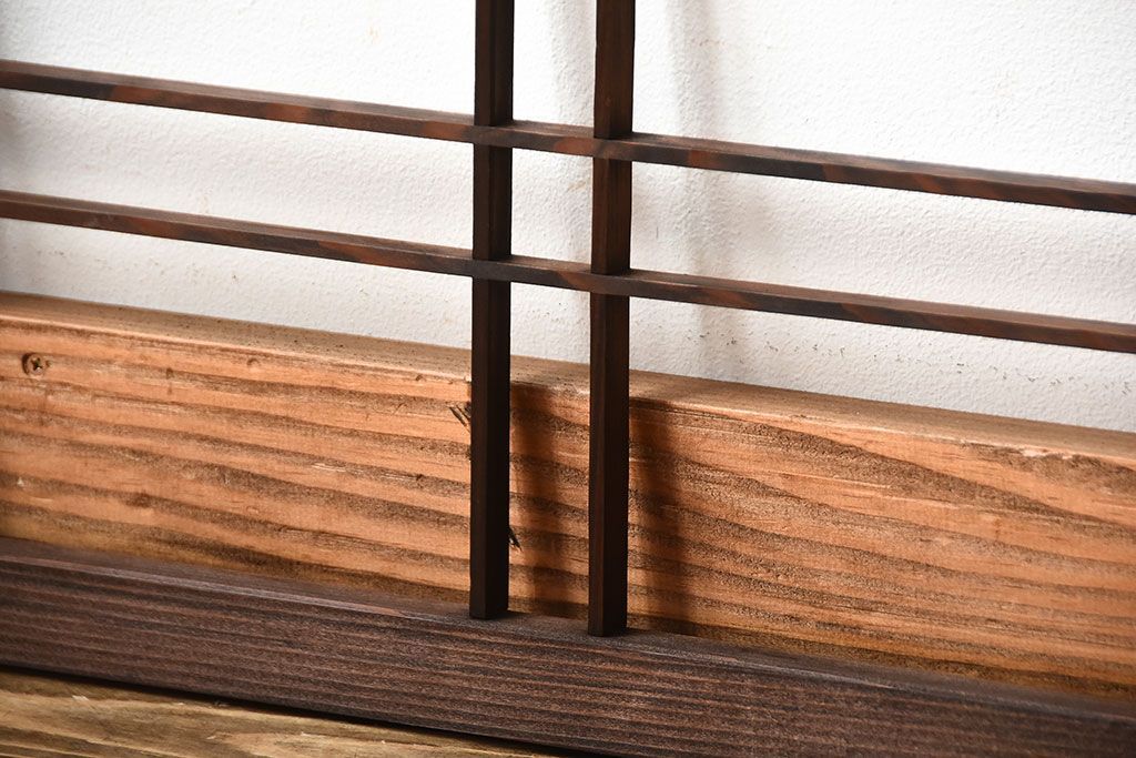 古民具・骨董　古い木のアンティーク格子戸2枚セット(1)