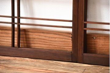 古民具・骨董　古い木のアンティーク格子戸2枚セット(2)