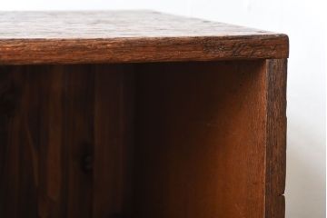 アンティーク家具　アンティーク　古い木の背面ブックラック付き鉄脚本棚(1)