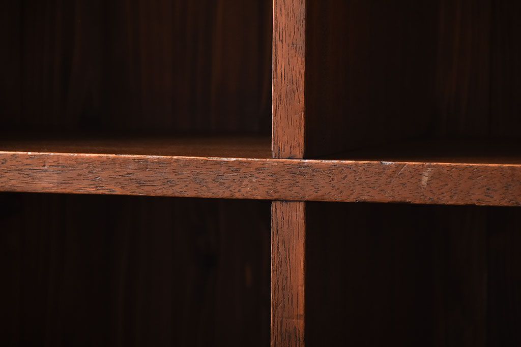 アンティーク家具　アンティーク　古い木の背面ブックラック付き鉄脚本棚(1)