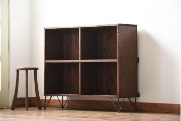 アンティーク家具　アンティーク　古い木の背面ブックラック付き鉄脚本棚(2)