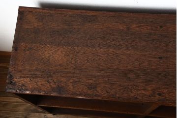 アンティーク家具　アンティーク　古い木の背面ブックラック付き鉄脚本棚(2)