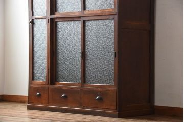 アンティーク家具　大正ロマン　ダイヤガラス入り!古い木製の大きな収納棚