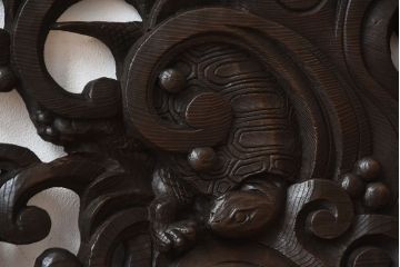 古民具・骨董　彫刻が素晴らしい!古い木製の欄間