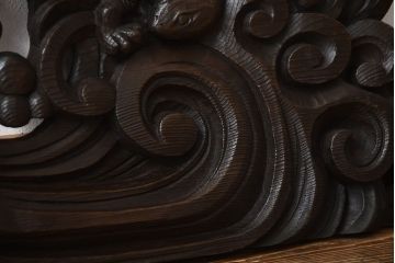 古民具・骨董　彫刻が素晴らしい!古い木製の欄間