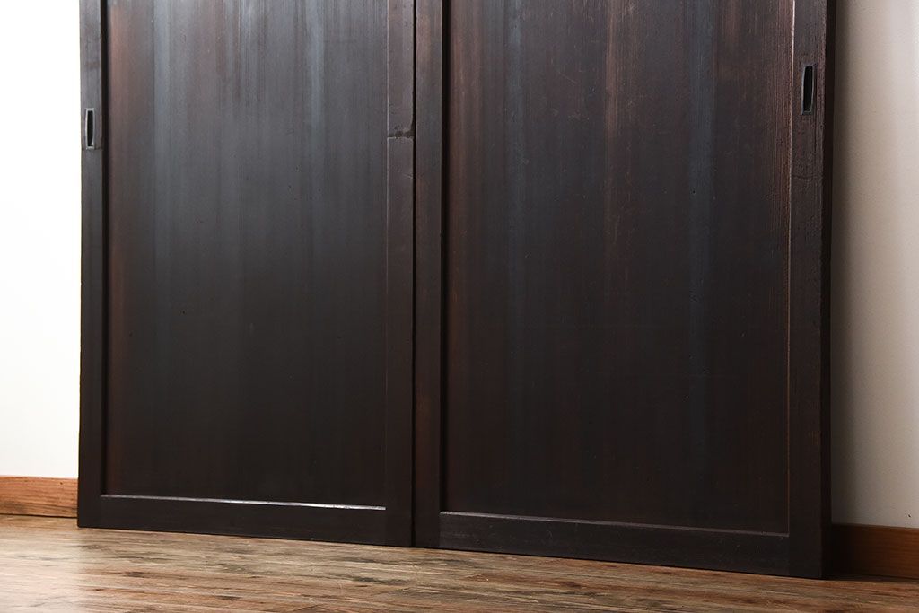 古民具・骨董　上品な柾目が美しい高級アンティーク板戸