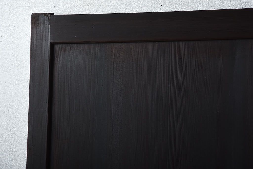 古民具・骨董　上品な柾目が美しい高級アンティーク板戸