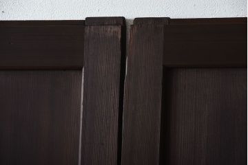 古民具・骨董　上品な柾目が美しい高級アンティーク板戸
