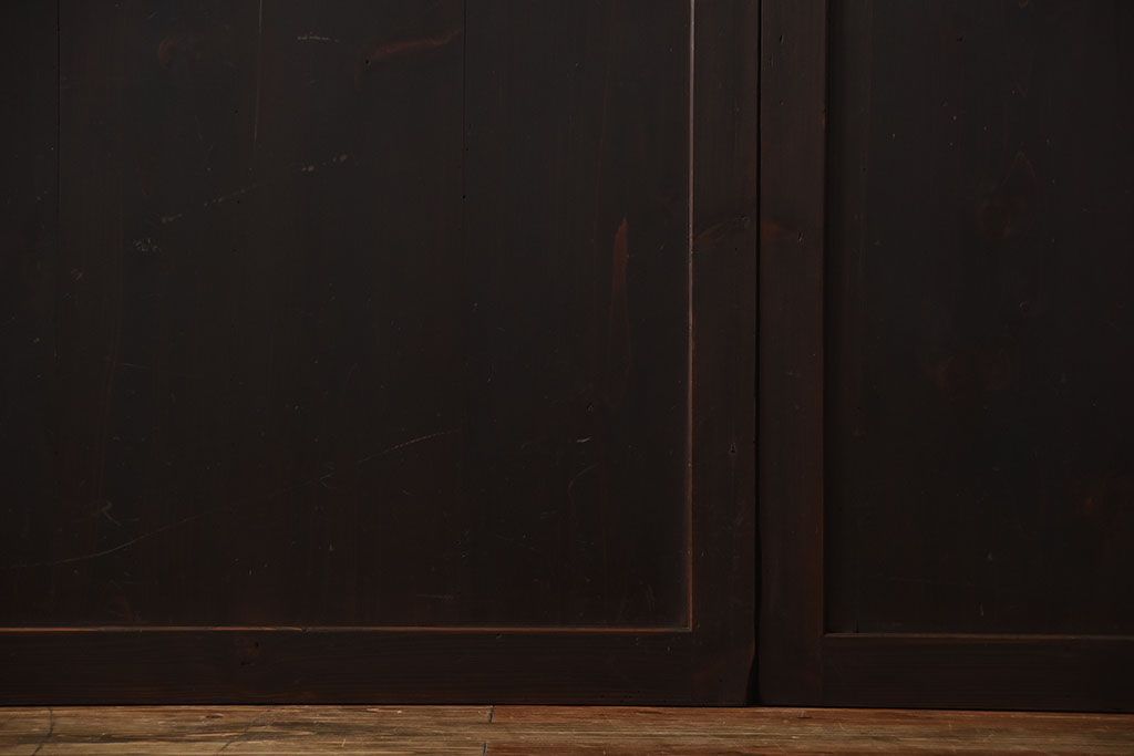 古民具・骨董　重厚な古い木製のアンティーク板戸3枚セット