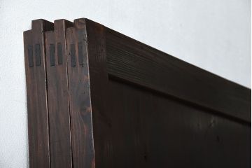 古民具・骨董　重厚な古い木製のアンティーク板戸3枚セット