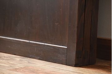 古民具・骨董　重厚な古い木製のアンティーク板戸3枚セット