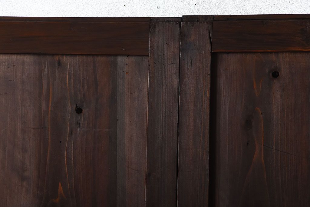 古民具・骨董　重厚な古い木製のアンティーク板戸3枚セット