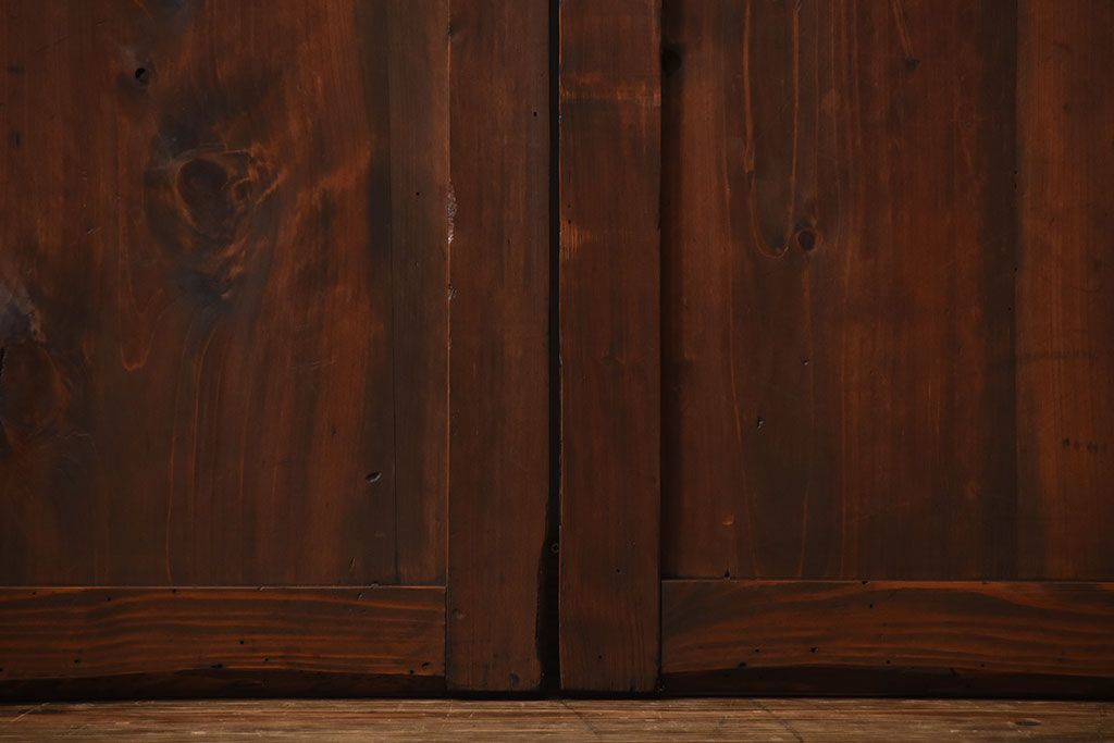 古民具・骨董　重厚な古い木製のアンティーク板戸3枚セット