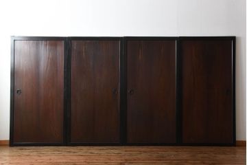 古民具・骨董　取っ手金具が作りの凝った板戸4枚セット(帯戸)