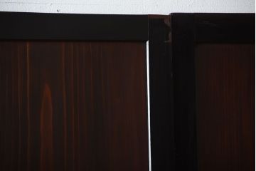 古民具・骨董　取っ手金具が作りの凝った板戸4枚セット(帯戸)