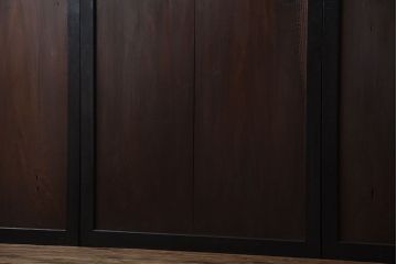 古民具・骨董　取っ手金具が作りの凝った板戸4枚セット(帯戸)