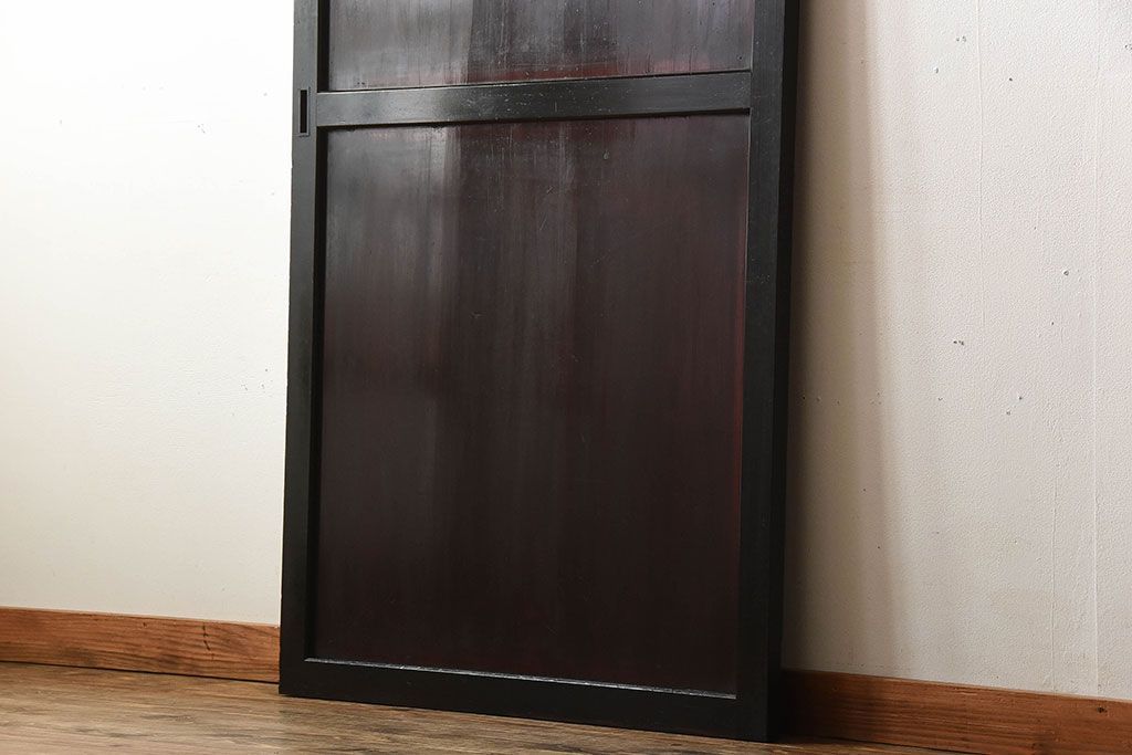 古民具・骨董　古い木のアンティーク帯戸(1)