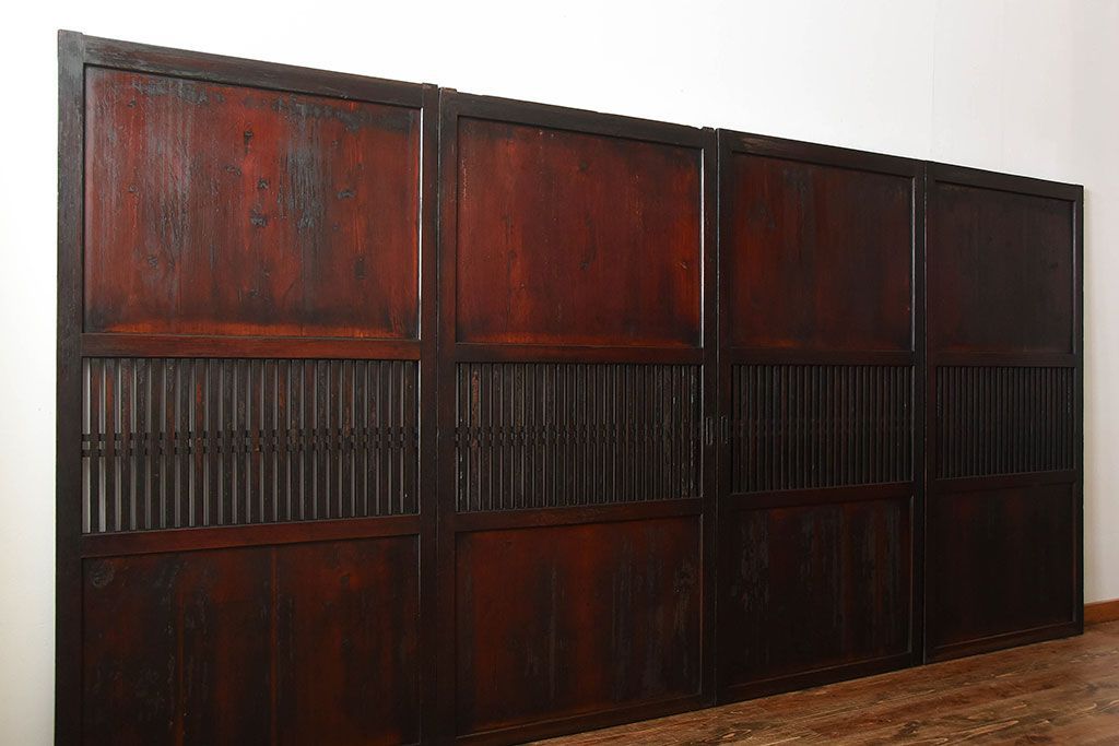 古民具・骨董　古い木が味わい深いアンティーク格子帯戸4枚セット