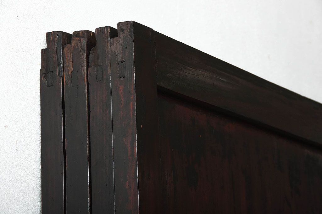 古民具・骨董　古い木が味わい深いアンティーク格子帯戸4枚セット