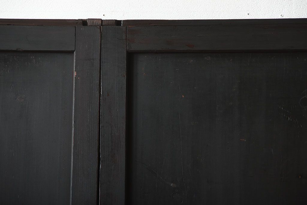 古民具・骨董　古い木が味わい深いアンティーク格子帯戸4枚セット