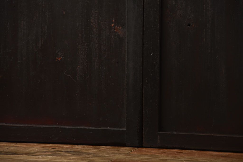 古民具・骨董　古い木が味わい深いアンティーク格子帯戸4枚セット