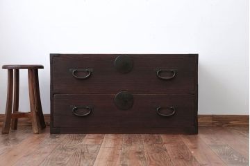 アンティーク家具　和製アンティーク　シンプルな丸金具の桐箪笥ローボード(桐たんす)