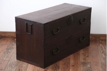 アンティーク家具　和製アンティーク　シンプルな丸金具の桐箪笥ローボード(桐たんす)