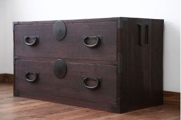 アンティーク家具　和製アンティーク　シンプルな丸金具の桐箪笥ローボード(桐たんす)