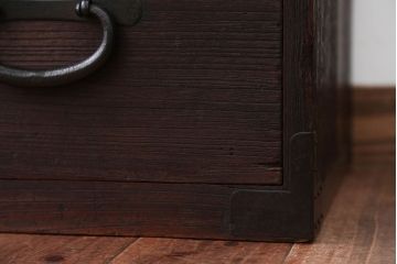 アンティーク家具　和製アンティーク　シンプルな丸金具の桐箪笥ローボード(桐たんす)