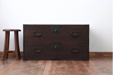 アンティーク家具　和製アンティーク　シンプルな金具の桐箪笥ローボード(桐たんす)