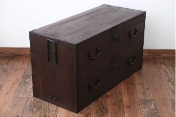 アンティーク家具　和製アンティーク　シンプルな金具の桐箪笥ローボード(桐たんす)