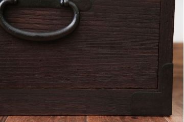 アンティーク家具　和製アンティーク　シンプルな金具の桐箪笥ローボード(桐たんす)