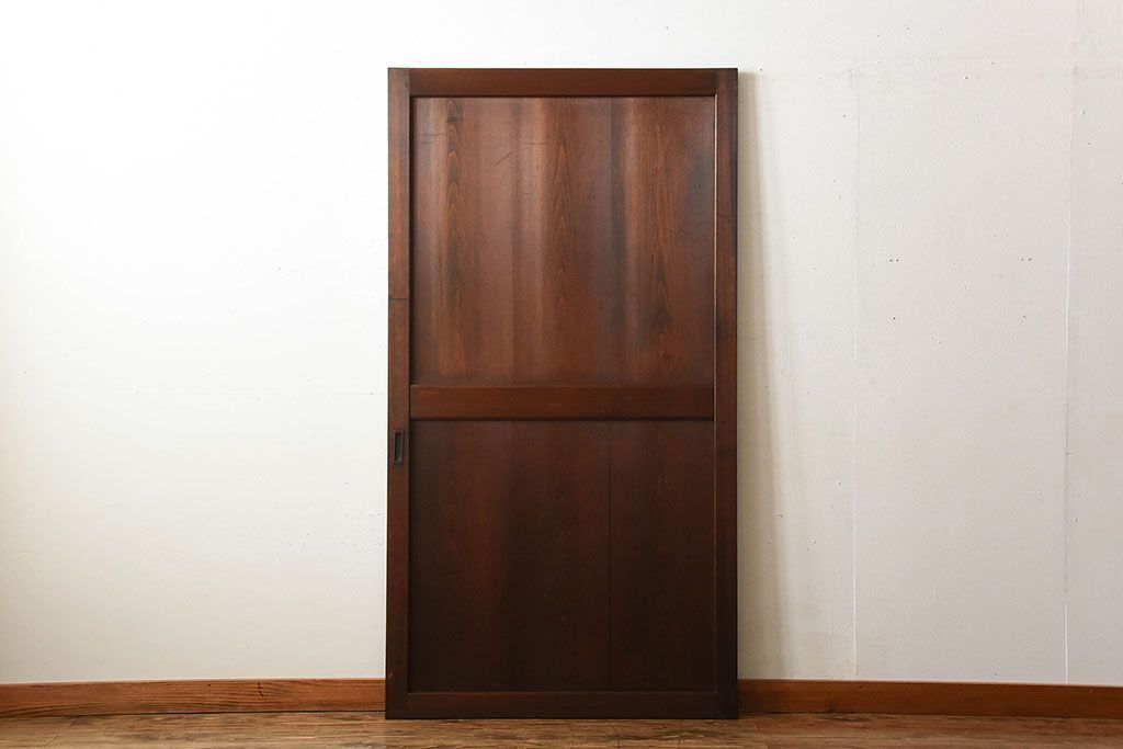 古民具・骨董　古いナチュラルな木味のアンティーク帯戸