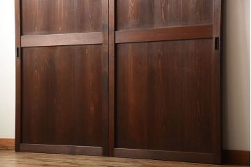 古民具・骨董　古いナチュラルな木味のアンティーク帯戸2枚セット