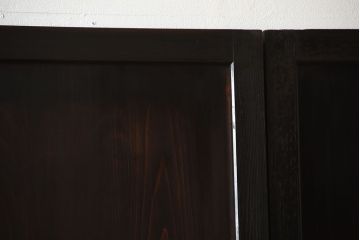 古民具・骨董　深い色味が風味溢れるアンティーク格子帯戸4枚セット(1)