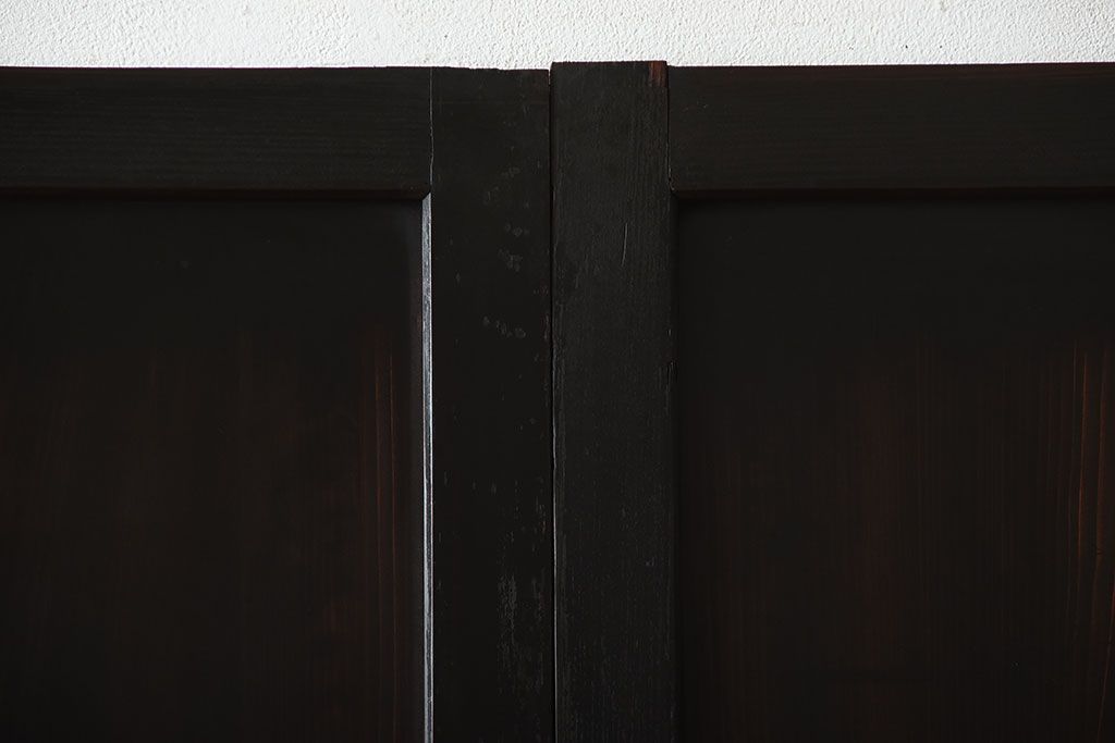 古民具・骨董　深い色味が風味溢れるアンティーク格子帯戸4枚セット(1)