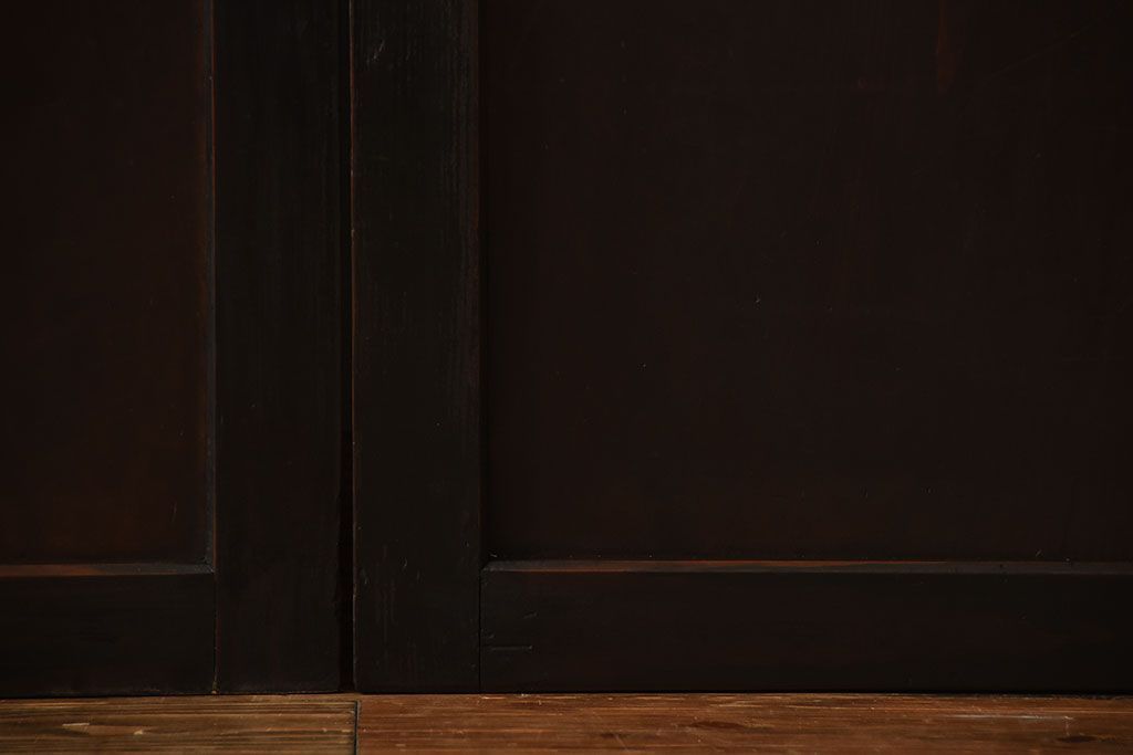 古民具・骨董　深い色味が風味溢れるアンティーク格子帯戸4枚セット(1)