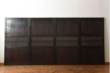 古民具・骨董　深い色味が風味溢れるアンティーク格子帯戸4枚セット(1)