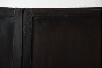 古民具・骨董　深い色味が風味溢れるアンティーク格子帯戸4枚セット(1)