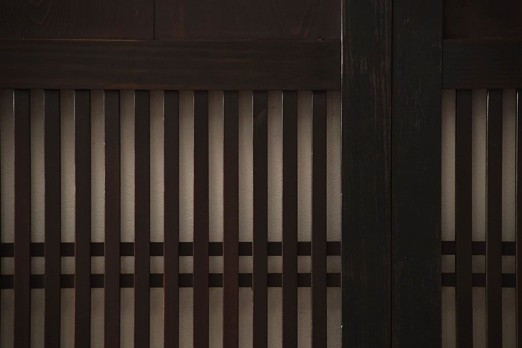 古民具・骨董　深い色味が風味溢れるアンティーク格子帯戸4枚セット(1)