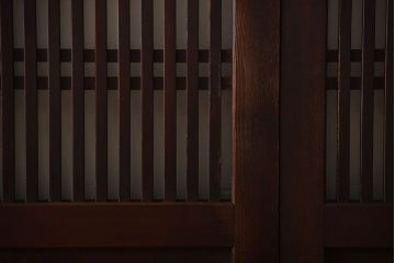 古民具・骨董　深い色味が風味溢れるアンティーク格子帯戸4枚セット(2)