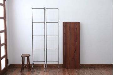 ラフジュオリジナル アイアンの薄型飾り棚【小】(陳列棚、アイアンラック)