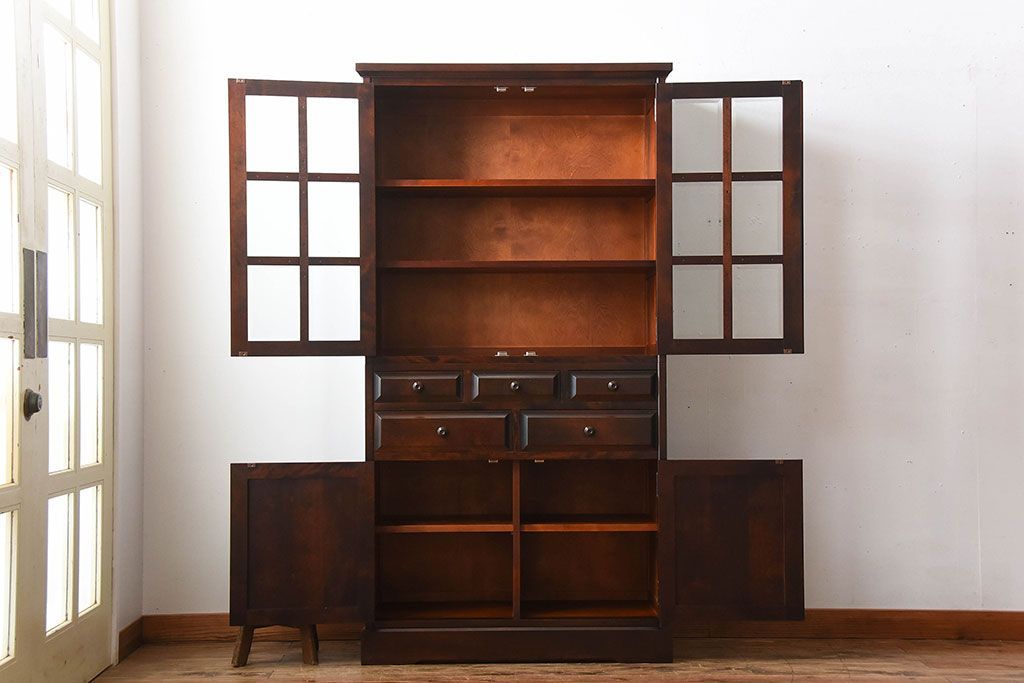 中古　北海道民芸家具　お洒落なカップボード