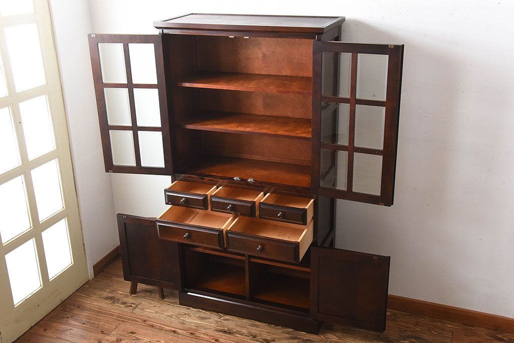 中古　北海道民芸家具　お洒落なカップボード