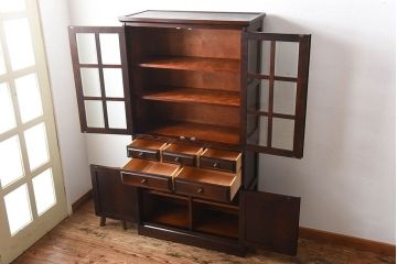 中古　北海道民芸家具　お洒落なカップボード