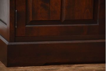 中古　北海道民芸家具　お洒落なカップボード