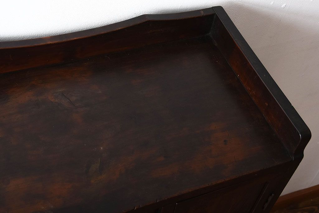 アンティーク家具　和製アンティーク　モールガラス入り!古い木製の大ぶりな収納棚